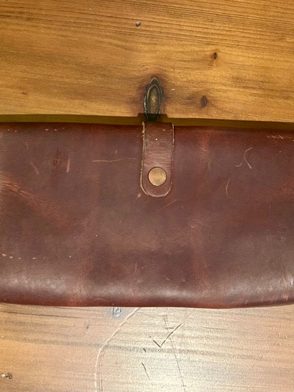 KMM & Co. Clutch Wallet (Unknown Leather) - Picture 2 of 6